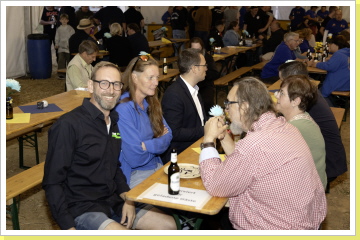 Klicken Sie auf das Bild, um es zu vergr&ouml;&szlig;ern